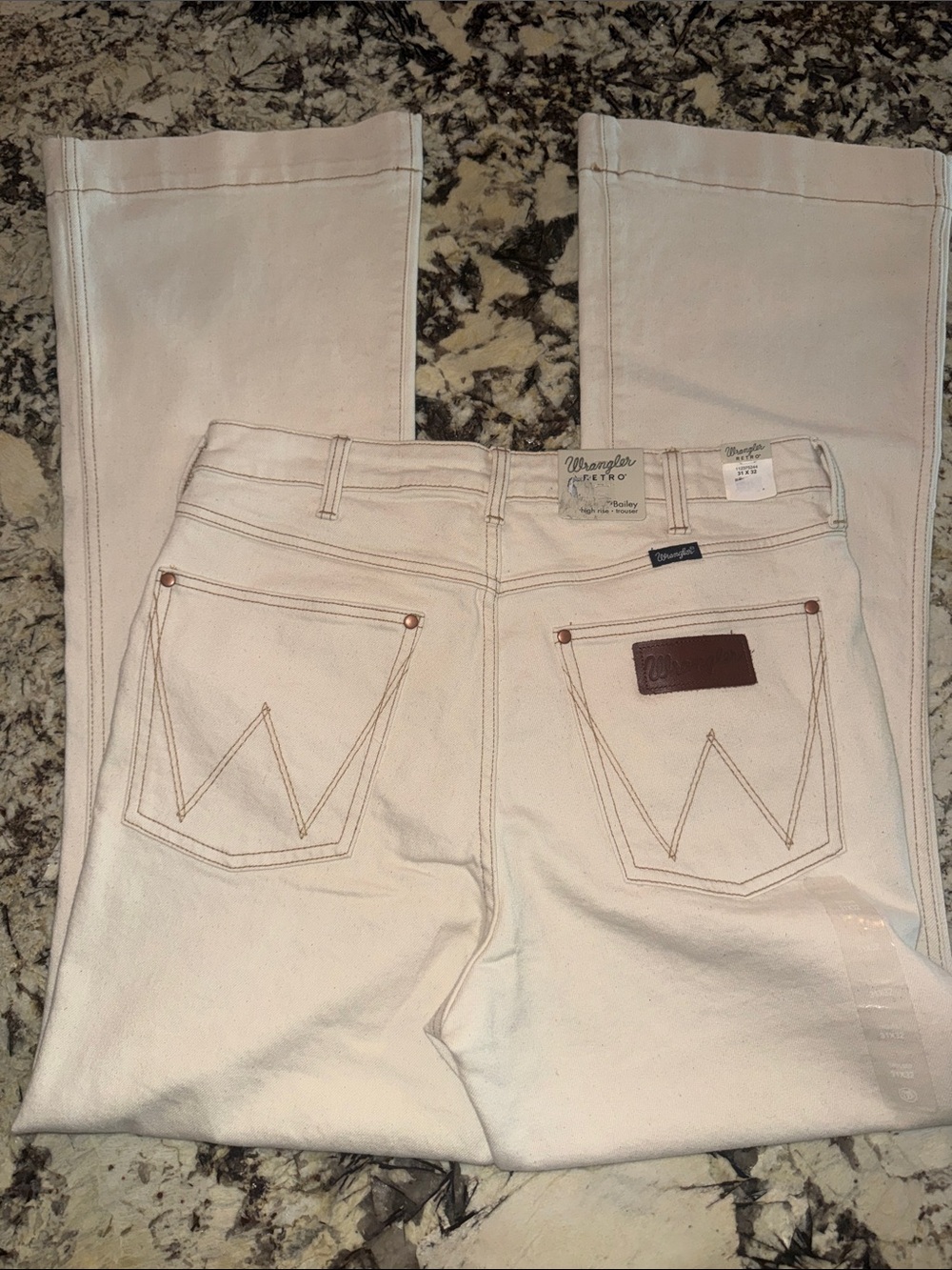 Wrangler Jeans - Brand New With Tags - Picture 9 of 14
